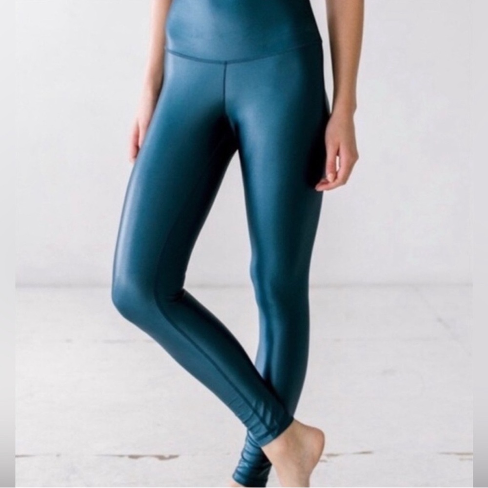 DYI high shine tights size medium